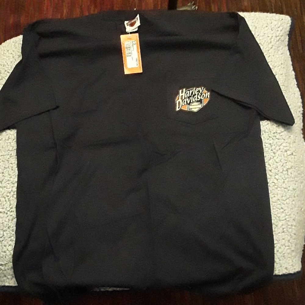 Harley Davidson size large with tags tshirt